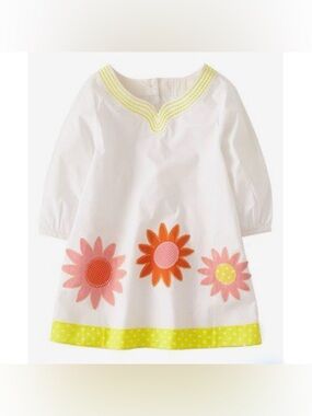 Mini Boden White Flower Applique Kaftan size 4-5
